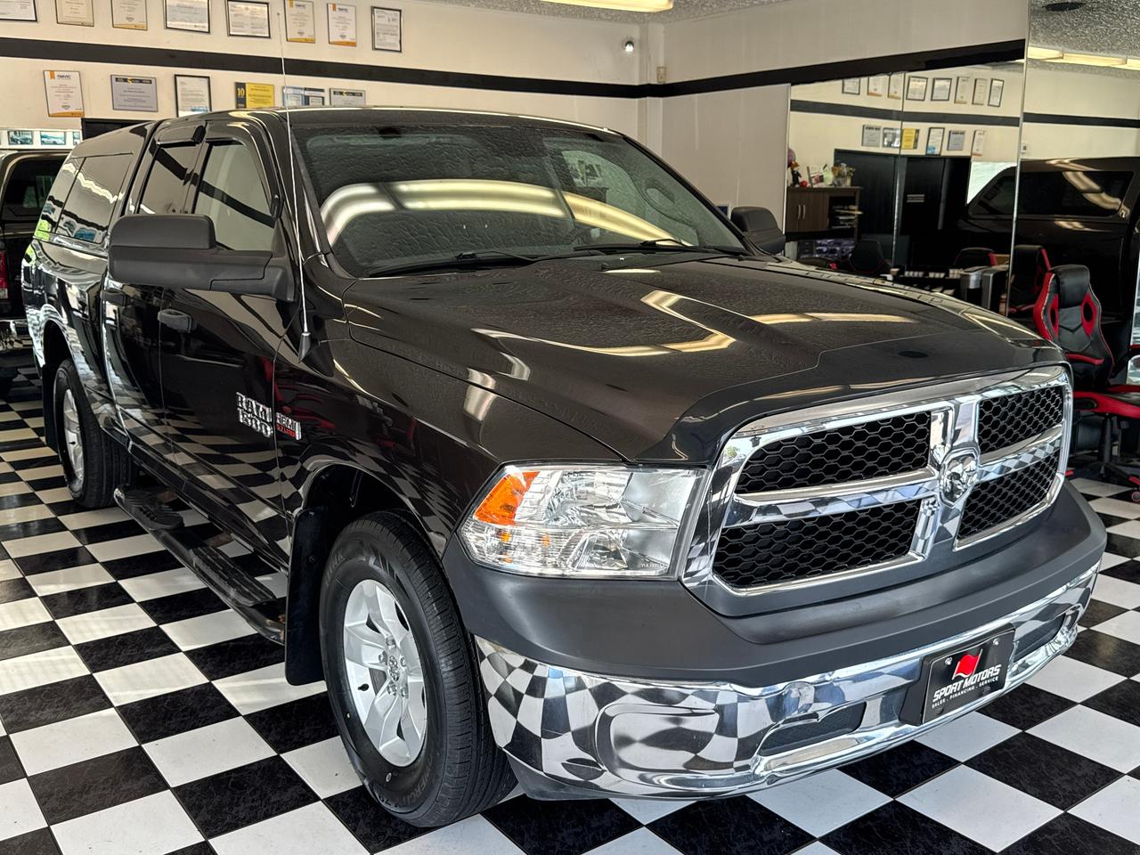 2017 RAM 1500 4WD Quad ST 5.7L HEMI+New Tires+Brakes+CLEANCARFAX Photo