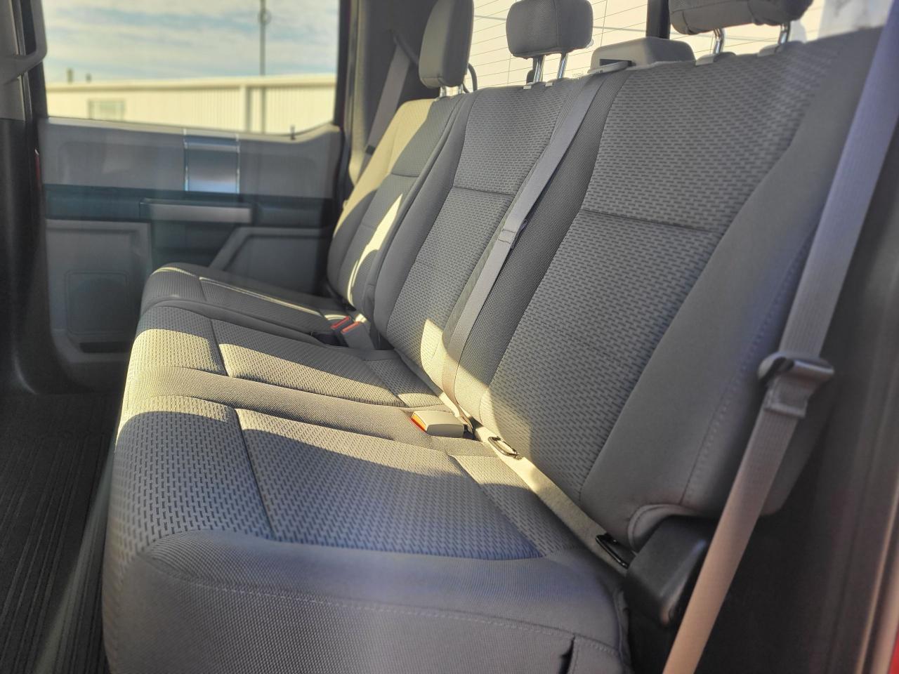 2019 Ford F-250 SUPER DUTY XLT 4X4 SUPER CREW W/ 6.7 Photo4
