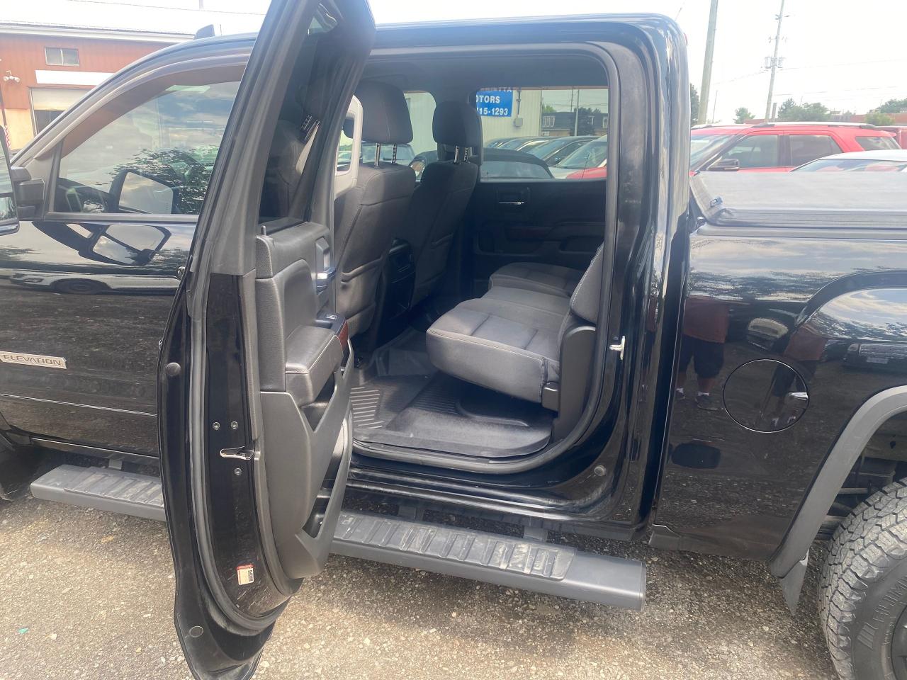 2018 GMC Sierra 1500 SLE - Photo #10