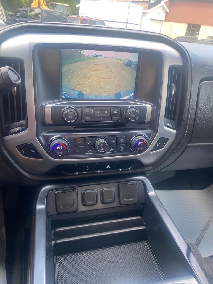 2018 GMC Sierra 1500 SLE - Photo #13