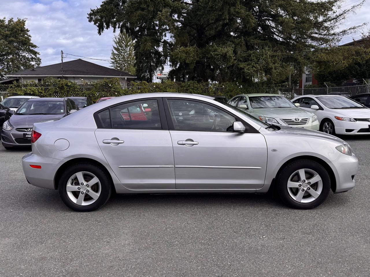 2006 Mazda MAZDA3 GS FINANCING AVAILABLE Photo4