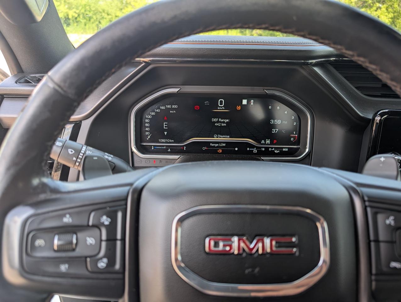 2022 GMC Sierra 1500 AT4 - Photo #3