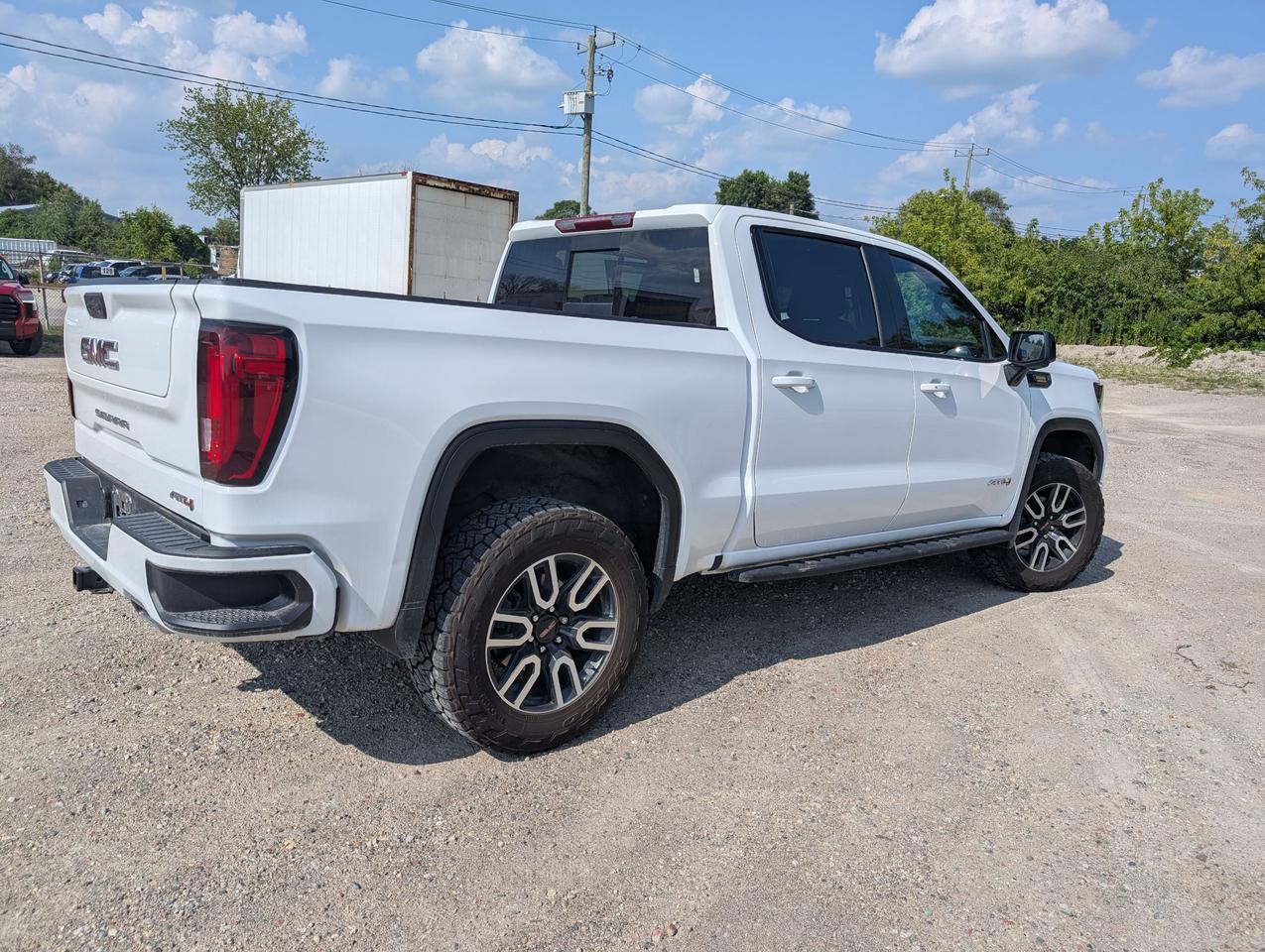 2022 GMC Sierra 1500 AT4 Photo