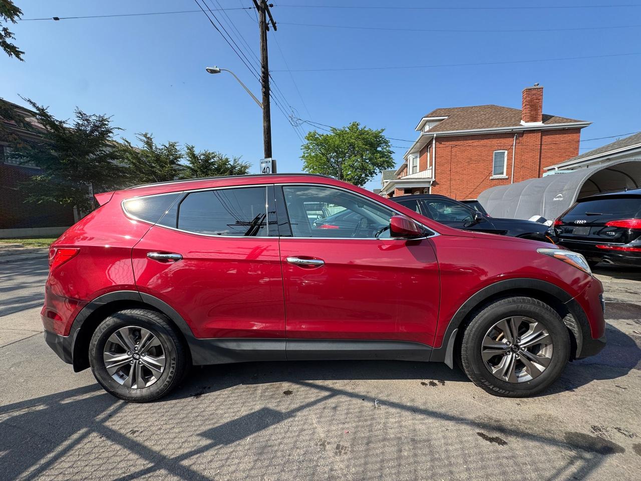 2015 Hyundai Santa Fe Sport FWD 2.4L | ONE OWNER | NO ACCIDENTS | CERTIFIED - Photo #4