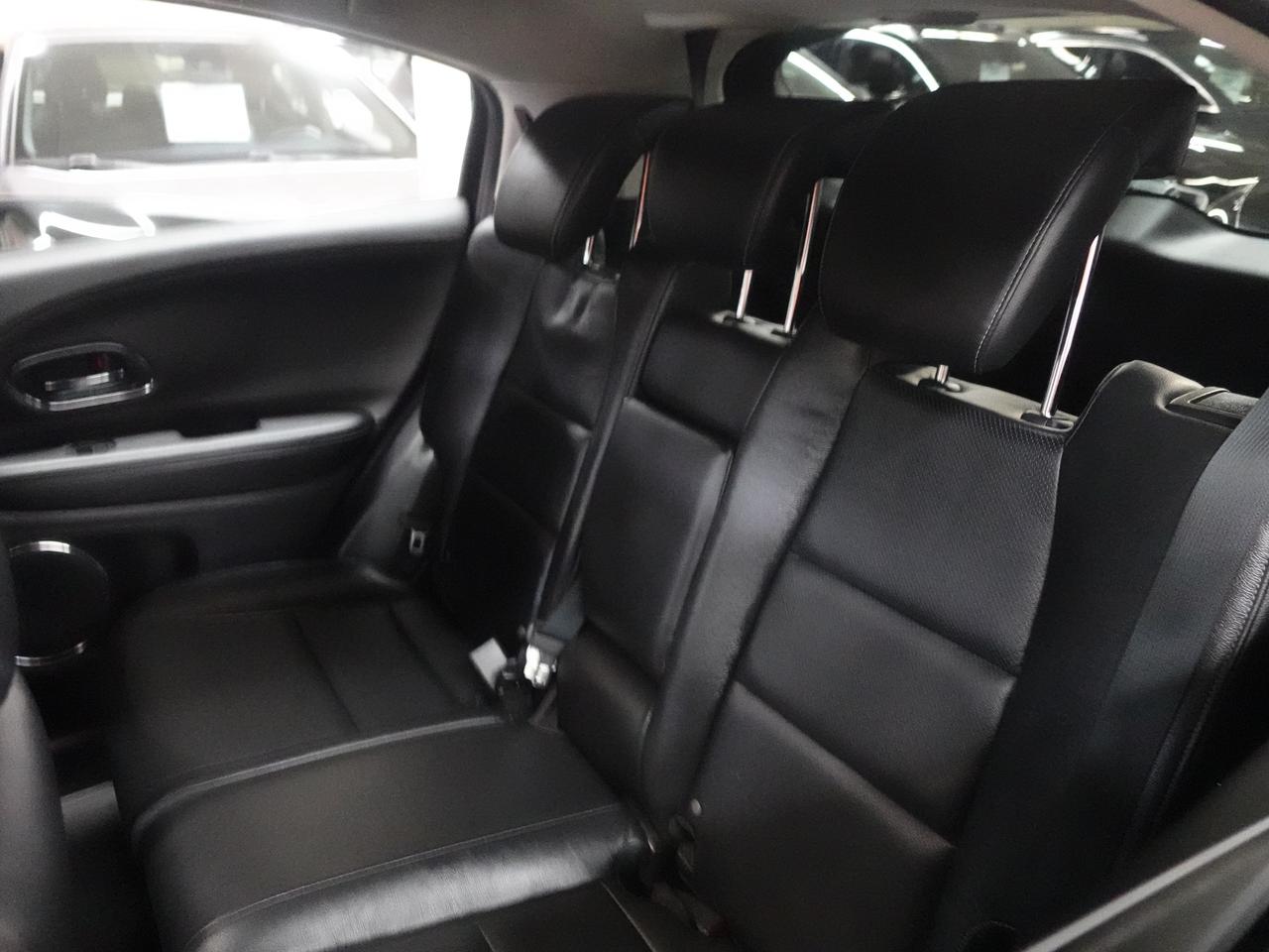 2022 Honda HR-V TOURING | AWD | Nav | Leather | Sunroof | CarPlay Photo