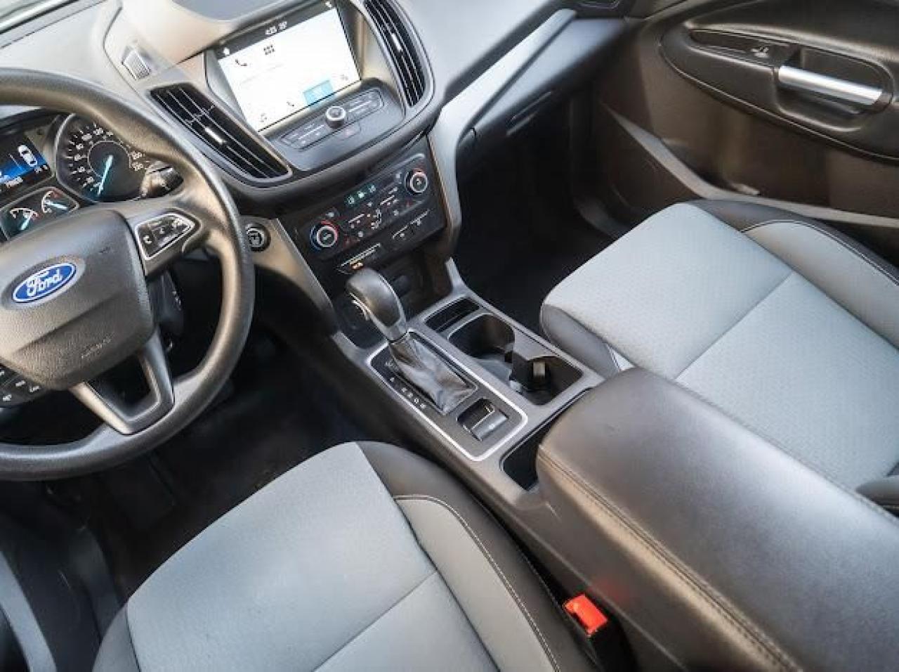 2019 Ford Escape SE - Photo #11