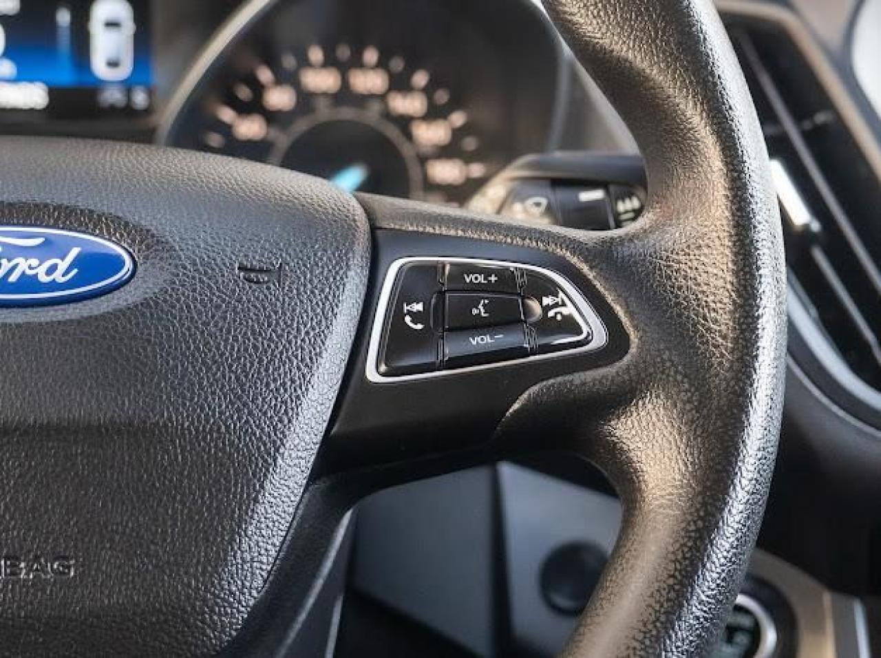 2019 Ford Escape SE - Photo #13