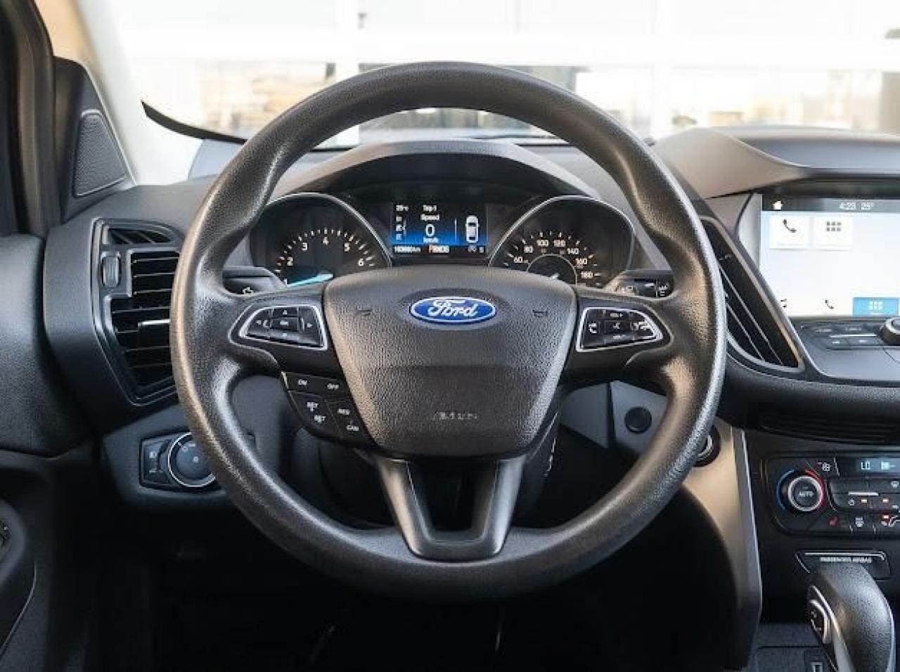 2019 Ford Escape SE - Photo #17
