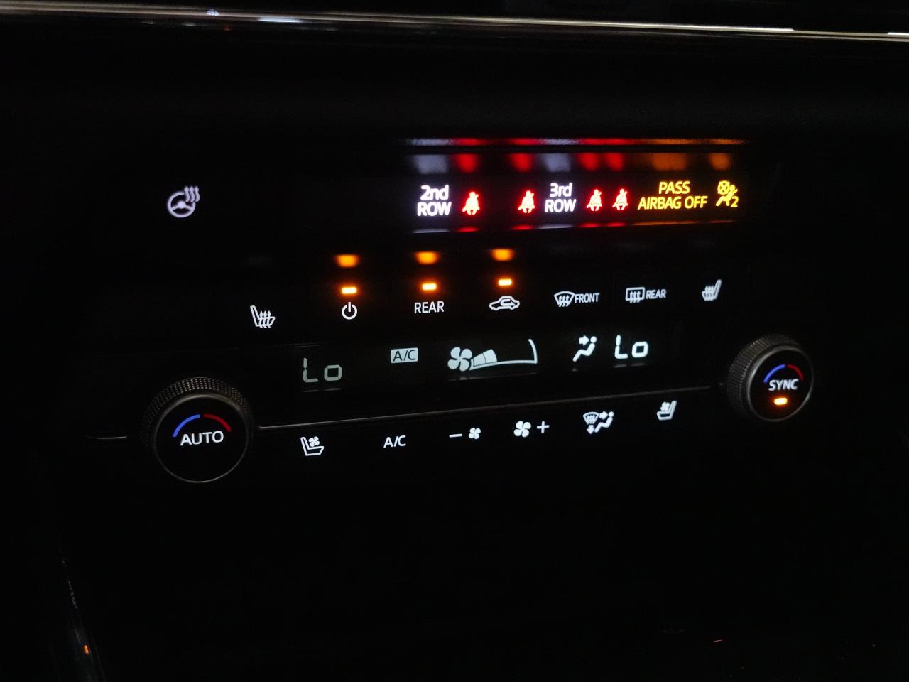 2022 Mazda CX-9 KURO | AWD | Nav | Red Leather | Sunroof | CarPlay