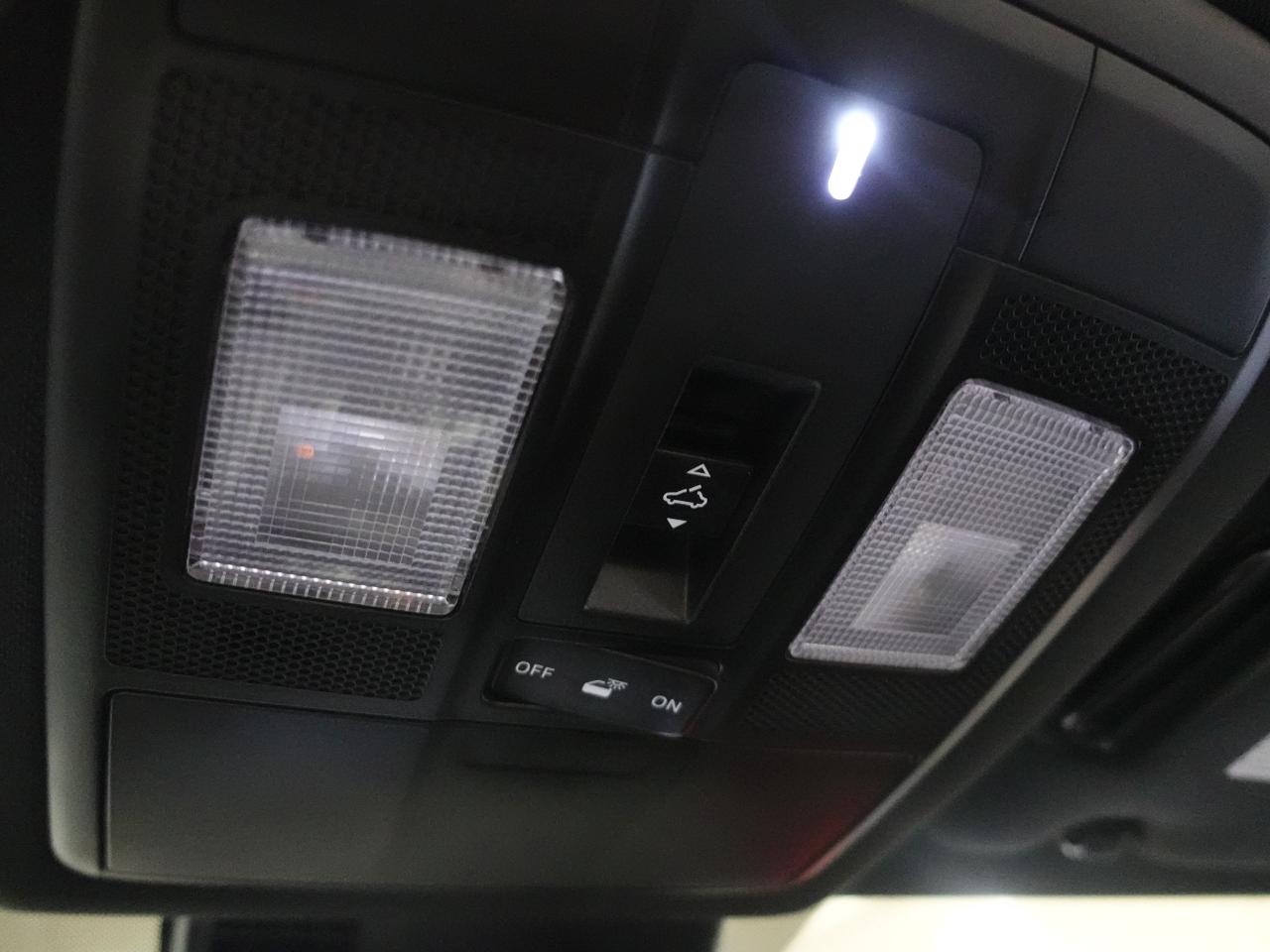 2022 Mazda CX-9 KURO | AWD | Nav | Red Leather | Sunroof | CarPlay
