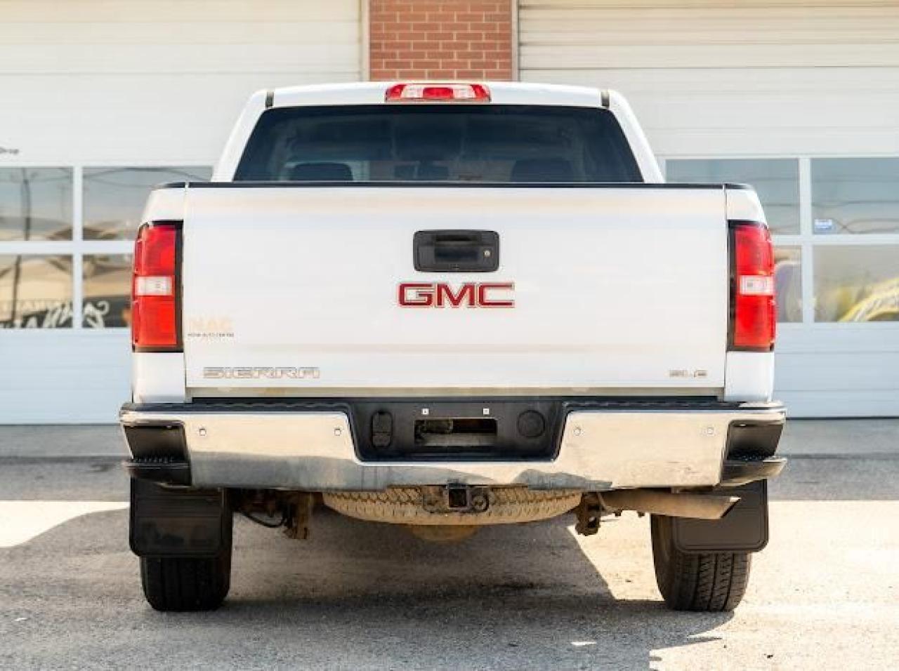 2018 GMC Sierra 1500 SLE - Photo #7