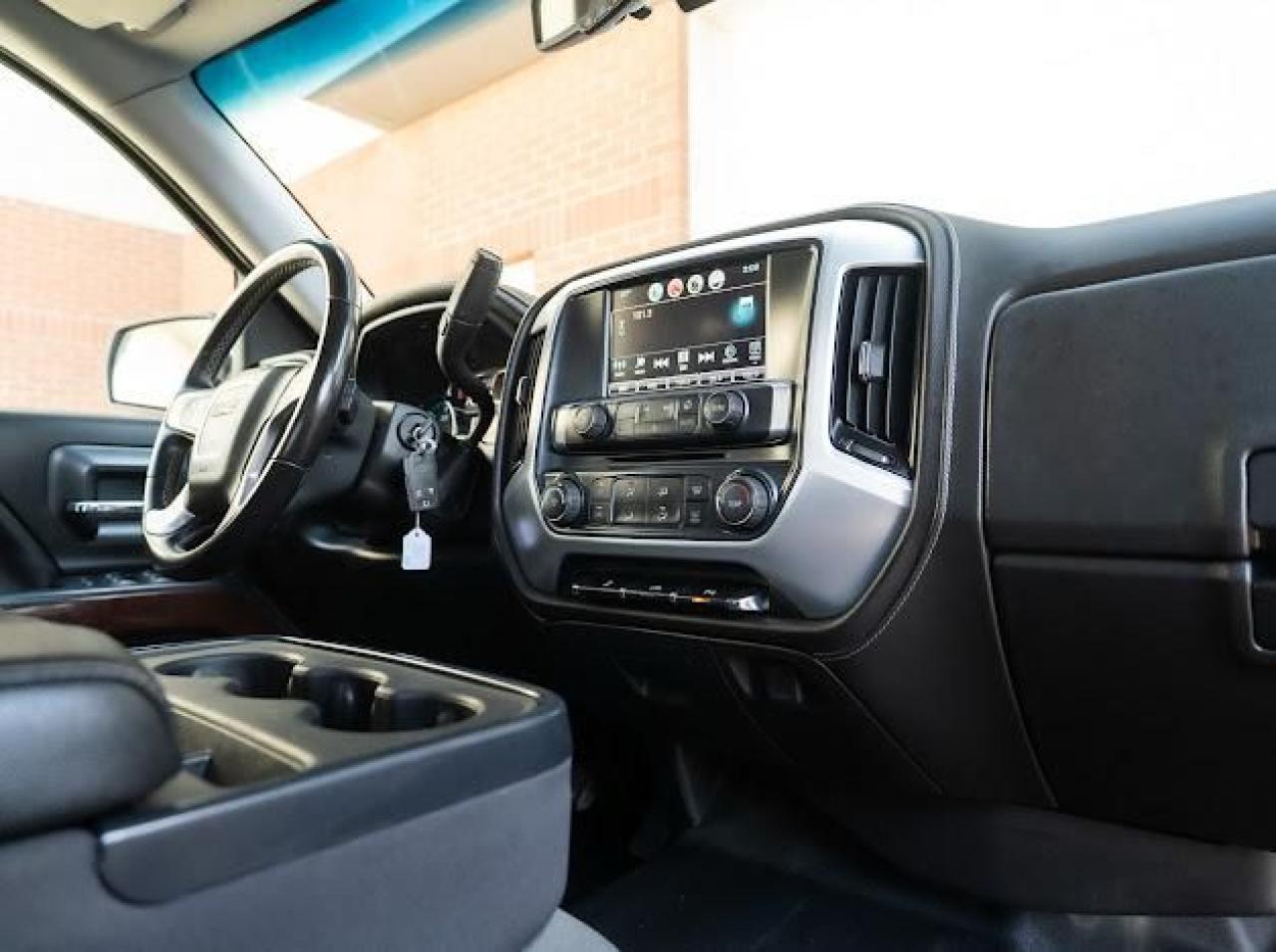 2018 GMC Sierra 1500 SLE - Photo #12