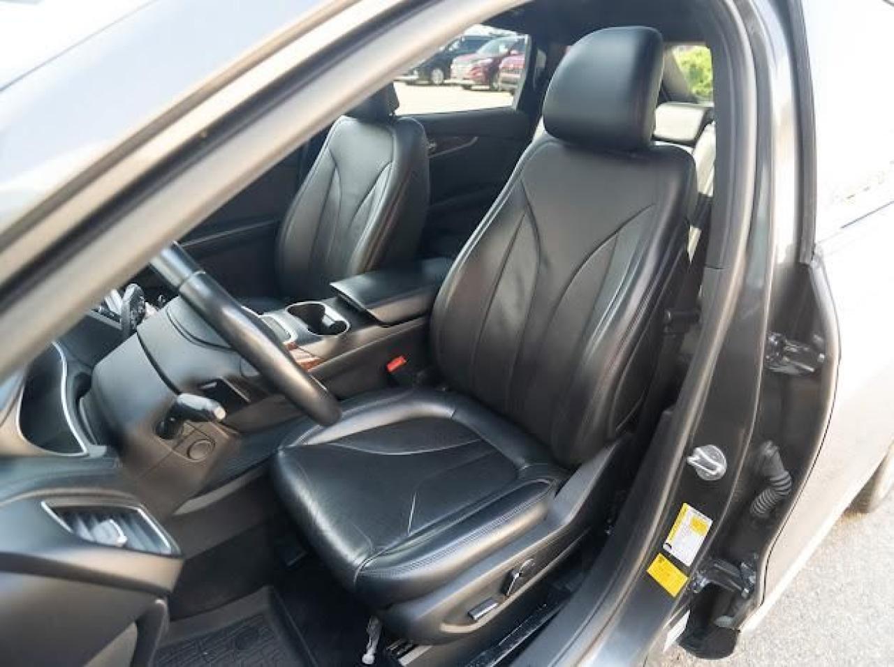 2018 Lincoln MKX Reserve - Photo #8