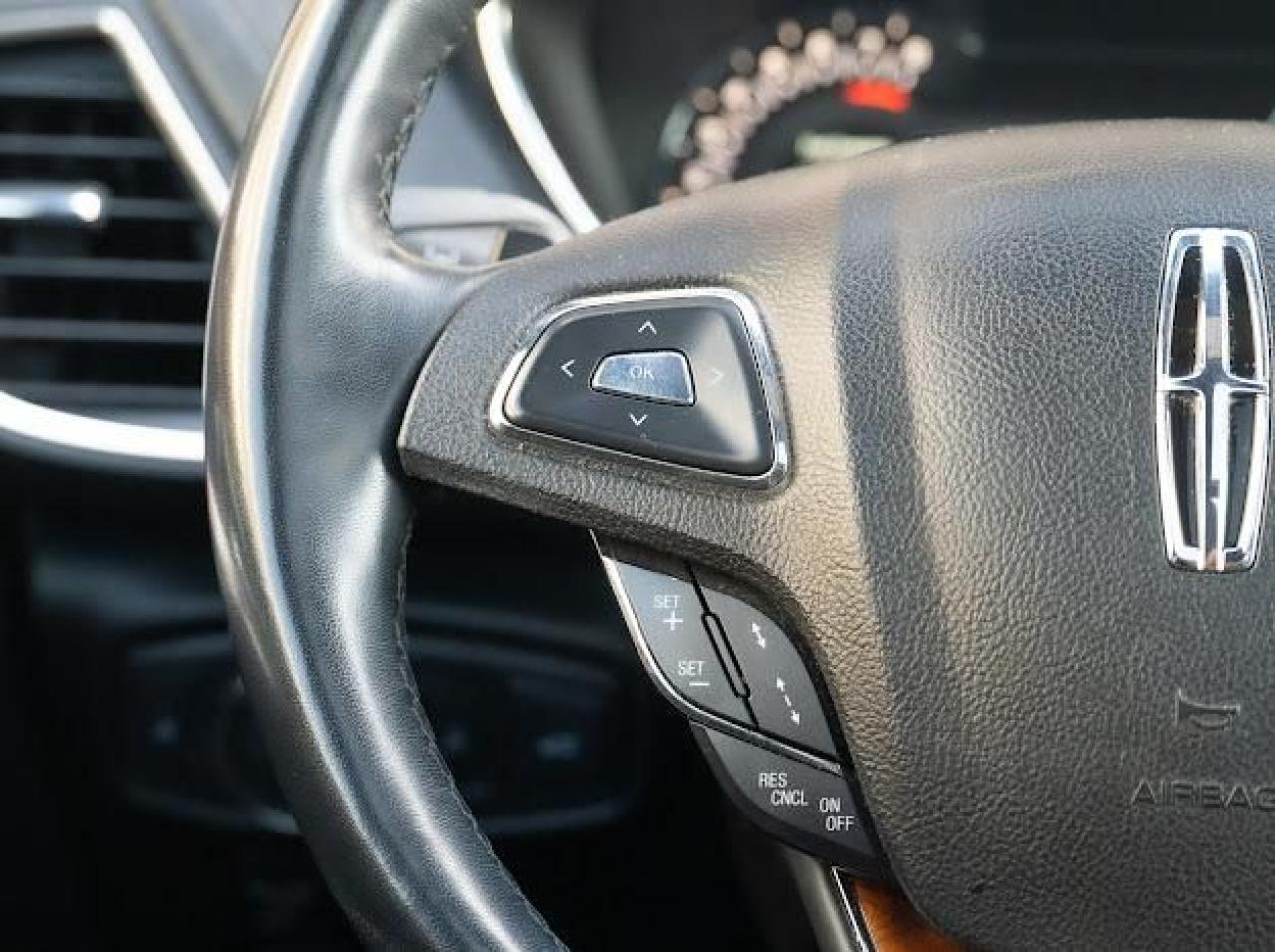 2018 Lincoln MKX Reserve - Photo #14