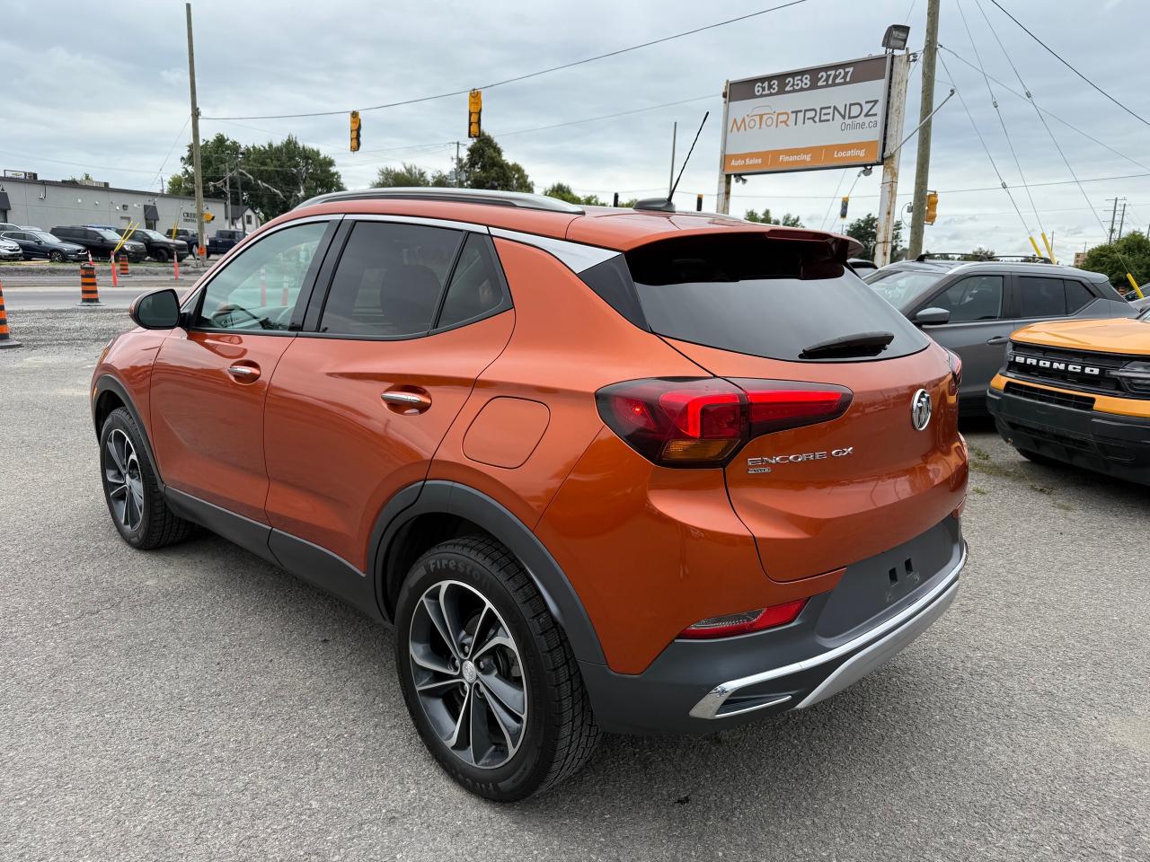 2023 Buick Encore GX Essence Leather! AutoStart! Heat Steering! Photo2