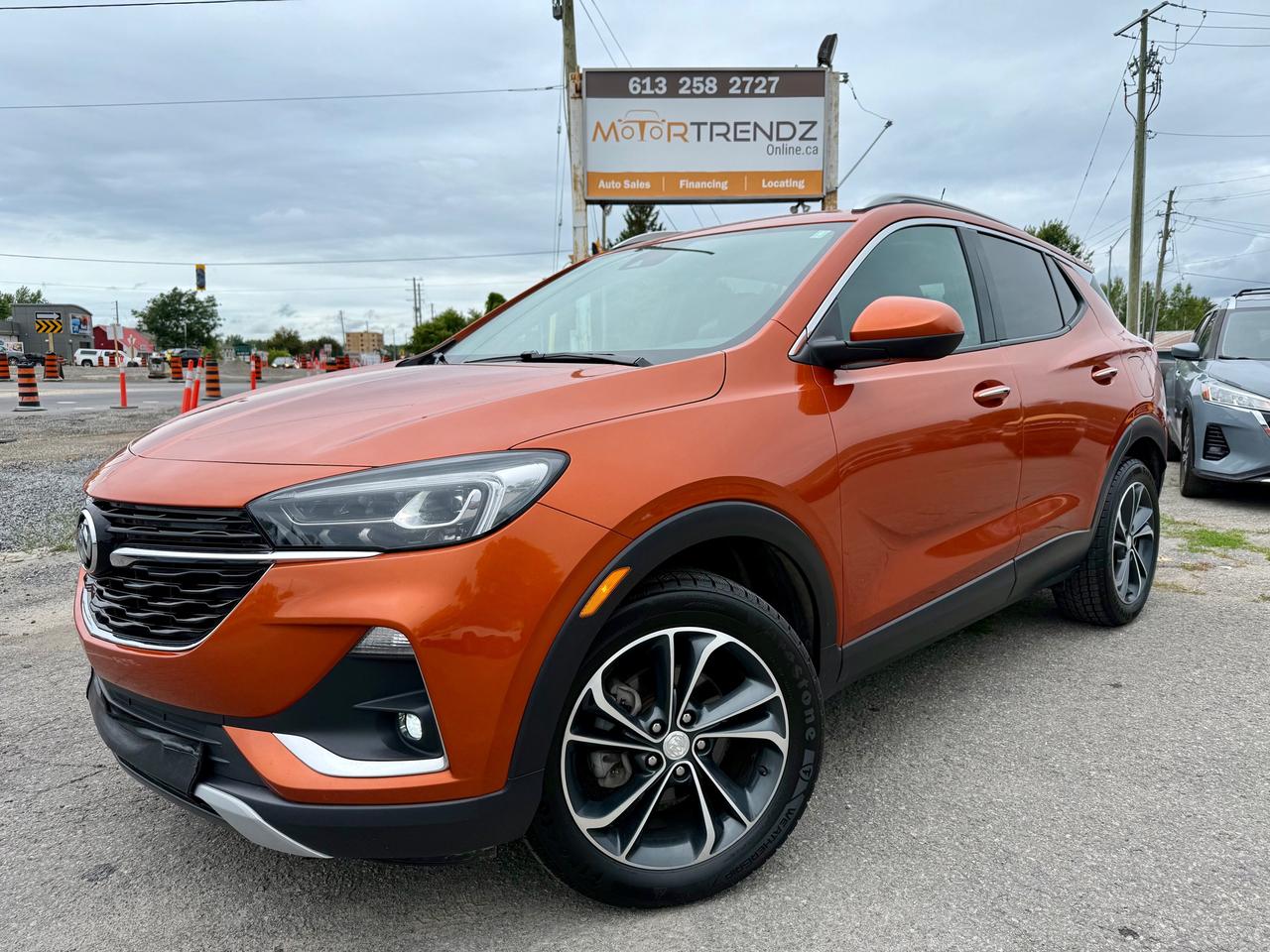 2023 Buick Encore GX Essence Leather! AutoStart! Heat Steering! Photo