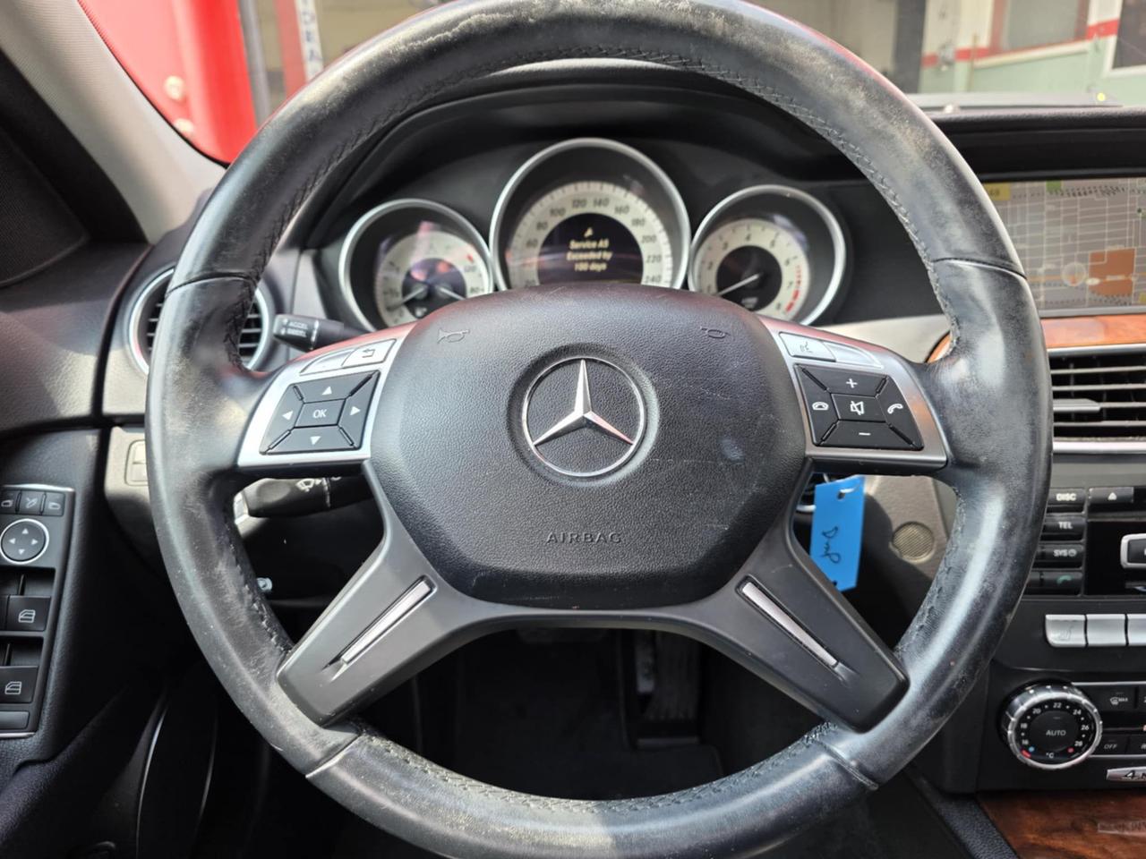 2012 Mercedes-Benz C-Class C250 4MATIC Photo