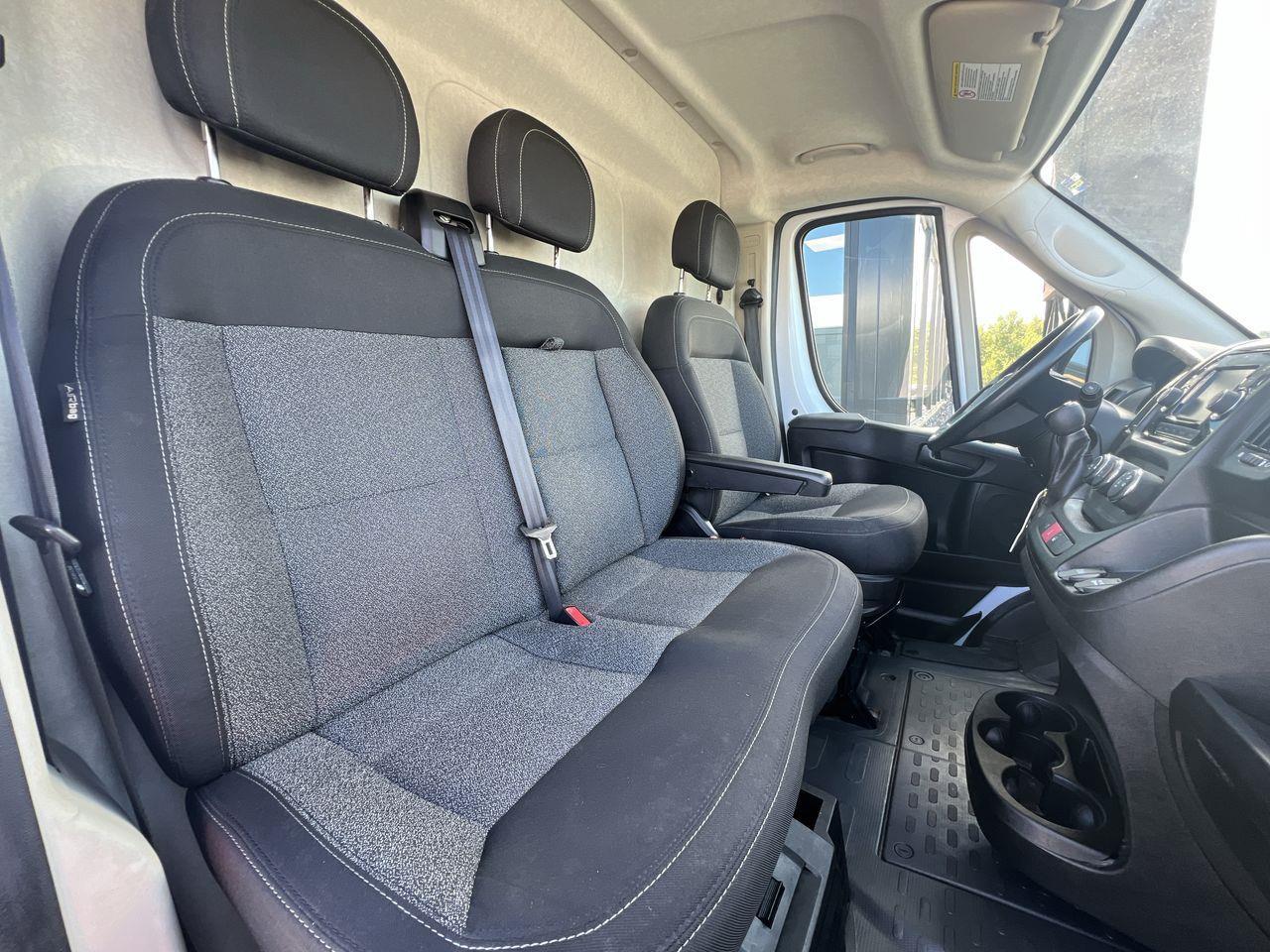2021 RAM 2500 ProMaster High Roof 3 PASSENGER, BLUETOOTH!! Photo