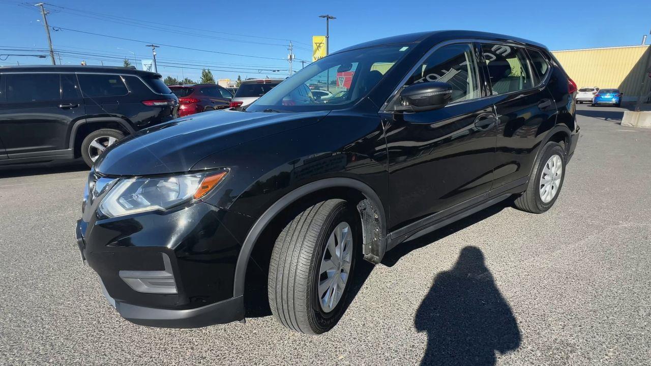 2019 Nissan Rogue SV AWD, PUSH BUTTON START, HEATED FRONT SEATS, NAV, BACK UP CAM!! Photo3