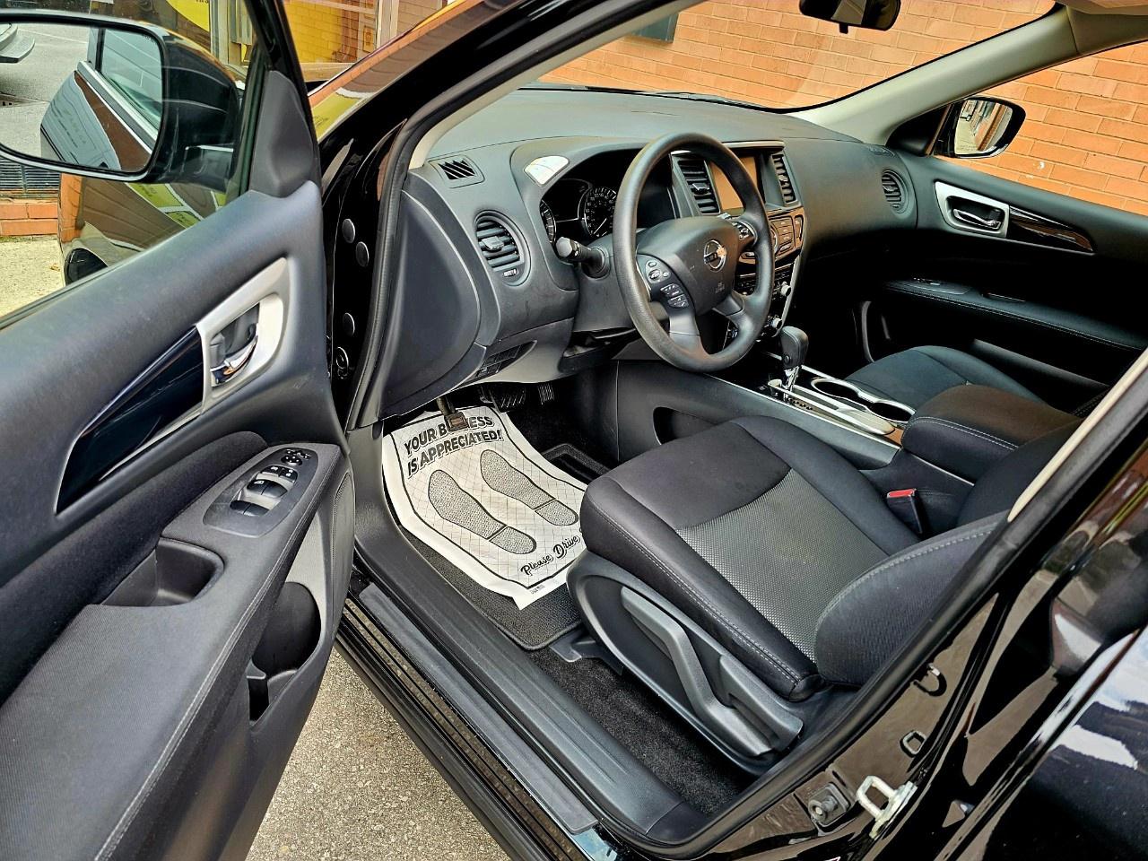 2017 Nissan Pathfinder 2WD 4DR S - Photo #14