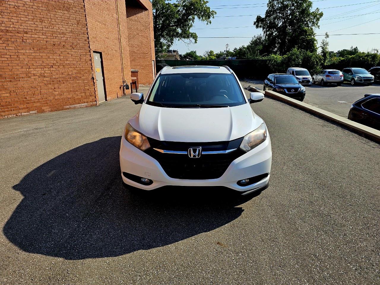 2018 Honda HR-V Ex-L Navi Awd Cvt - Photo #2