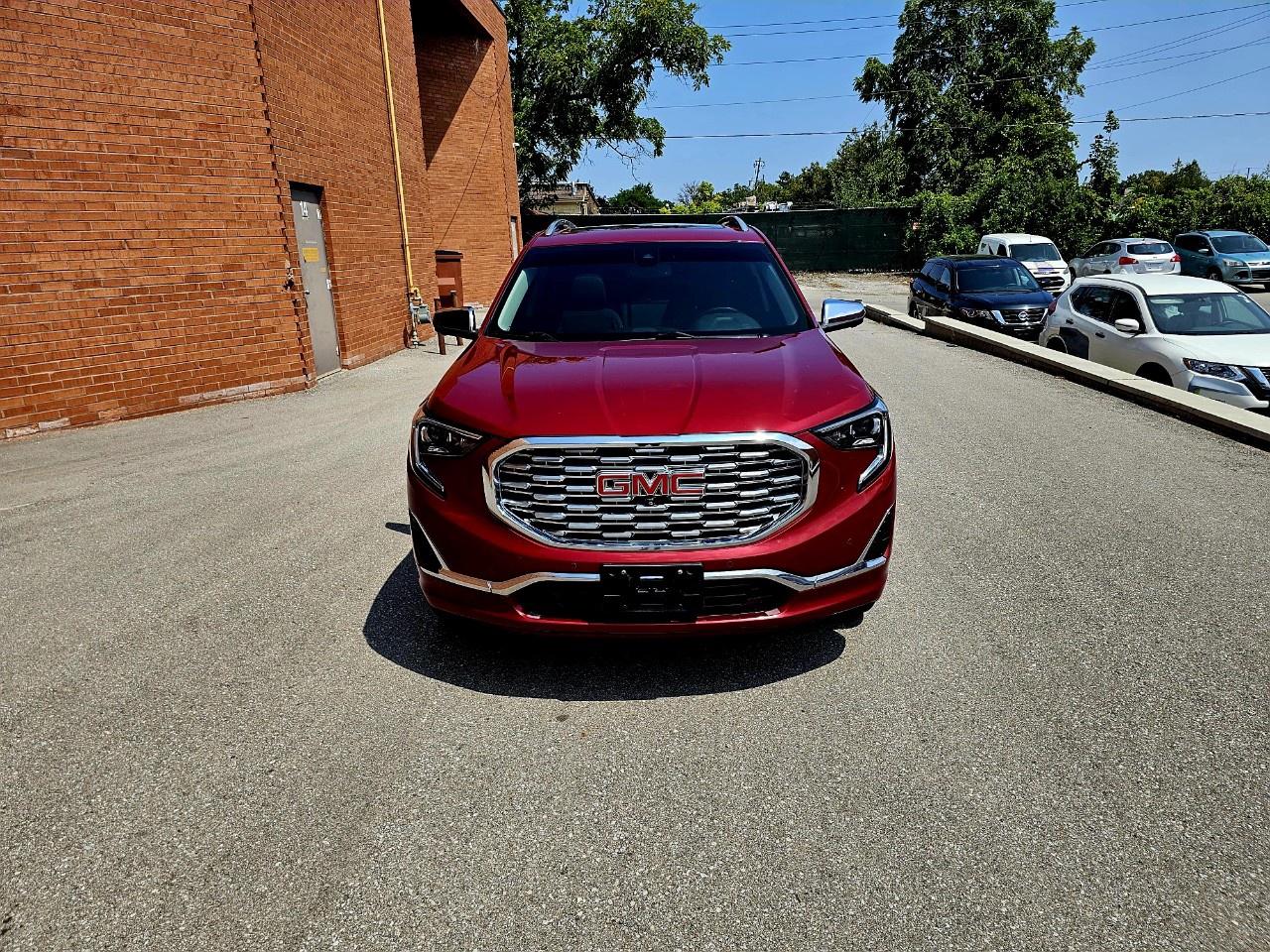 2019 GMC Terrain AWD Denali - Photo #2