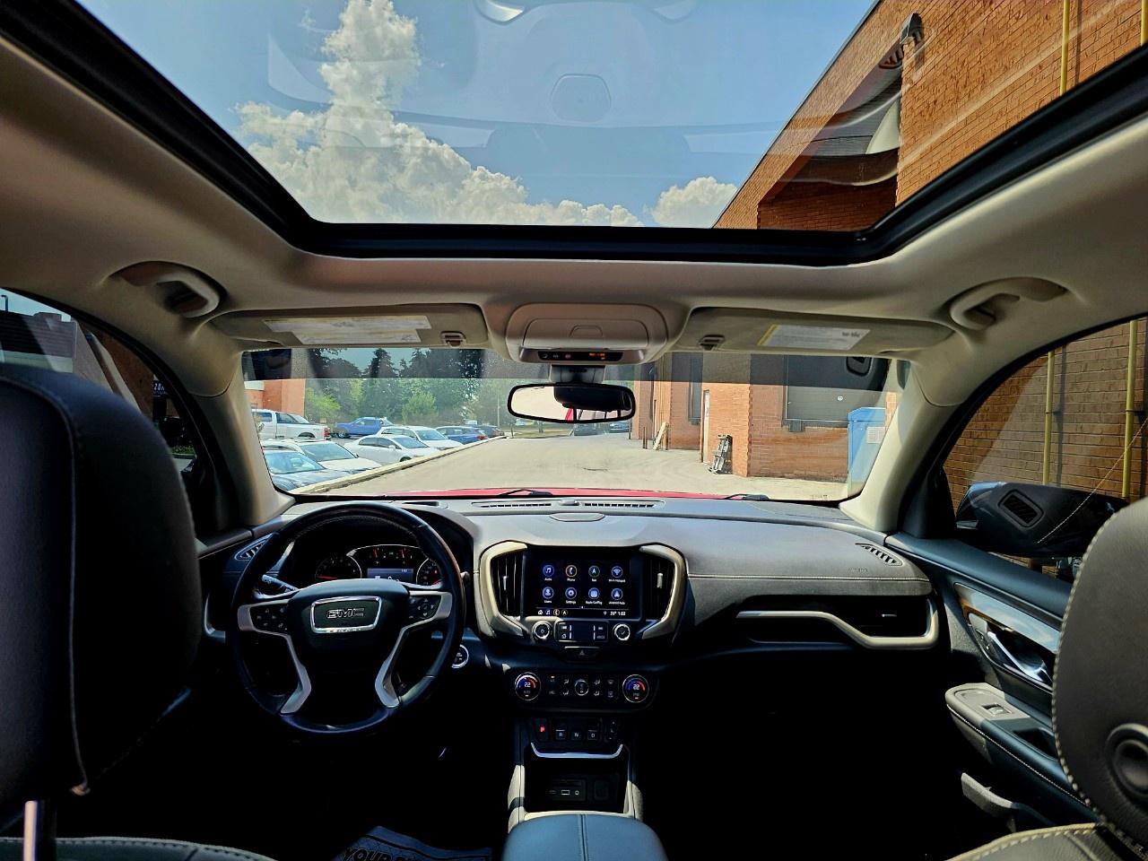 2019 GMC Terrain AWD Denali - Photo #9