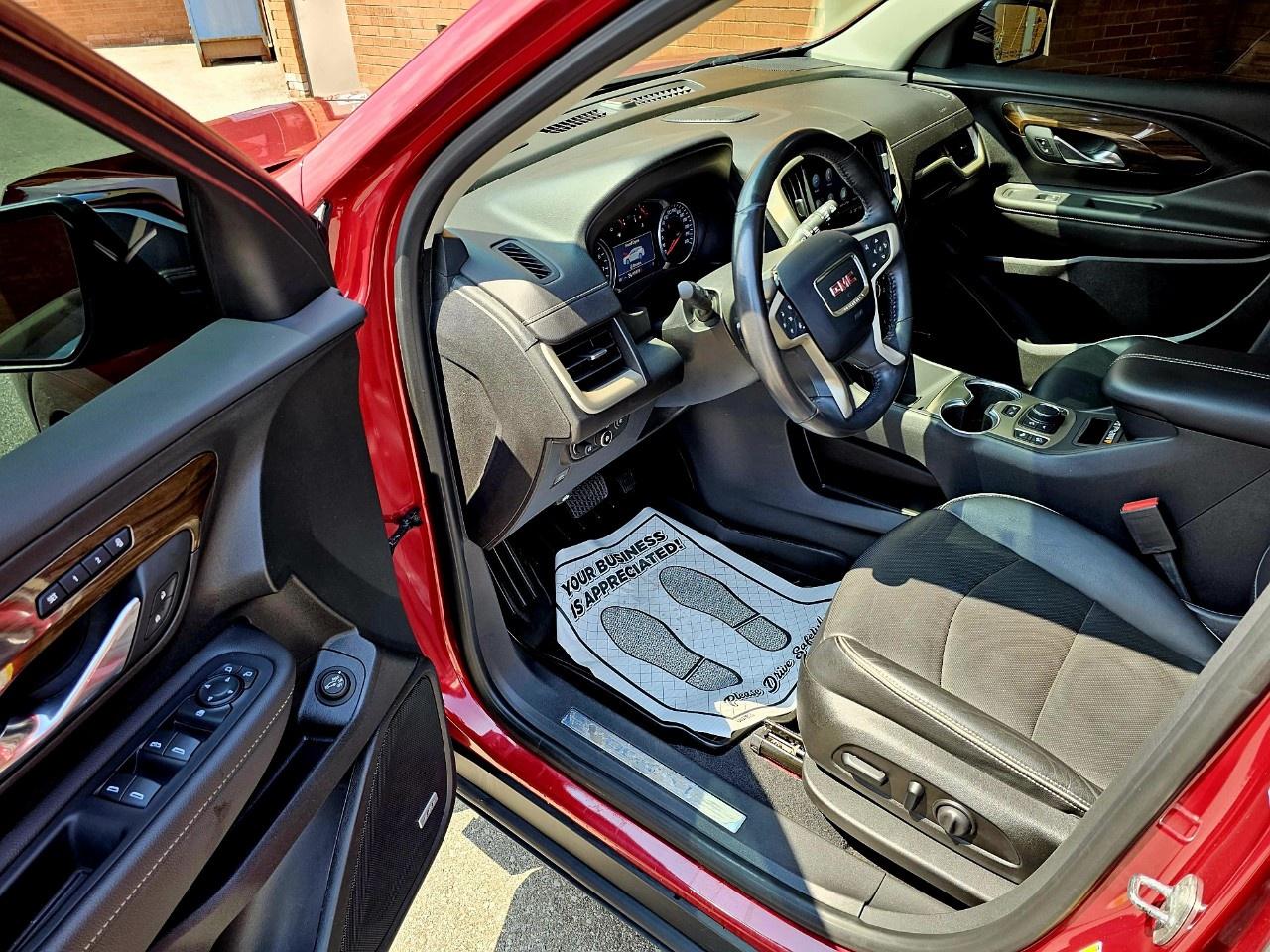 2019 GMC Terrain AWD Denali - Photo #14