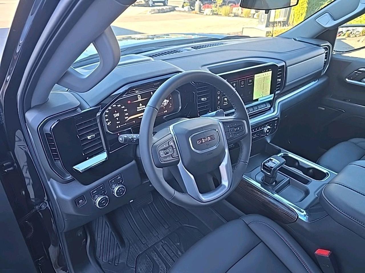 2026 GMC Sierra 1500 Crew Cab Standard Box 4-Wheel Drive Elevation Photo3
