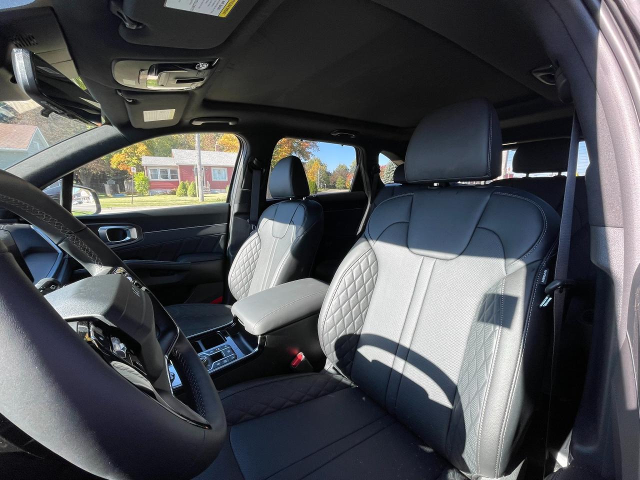 2026 Kia Sorento Plug-In Hybrid SX Photo