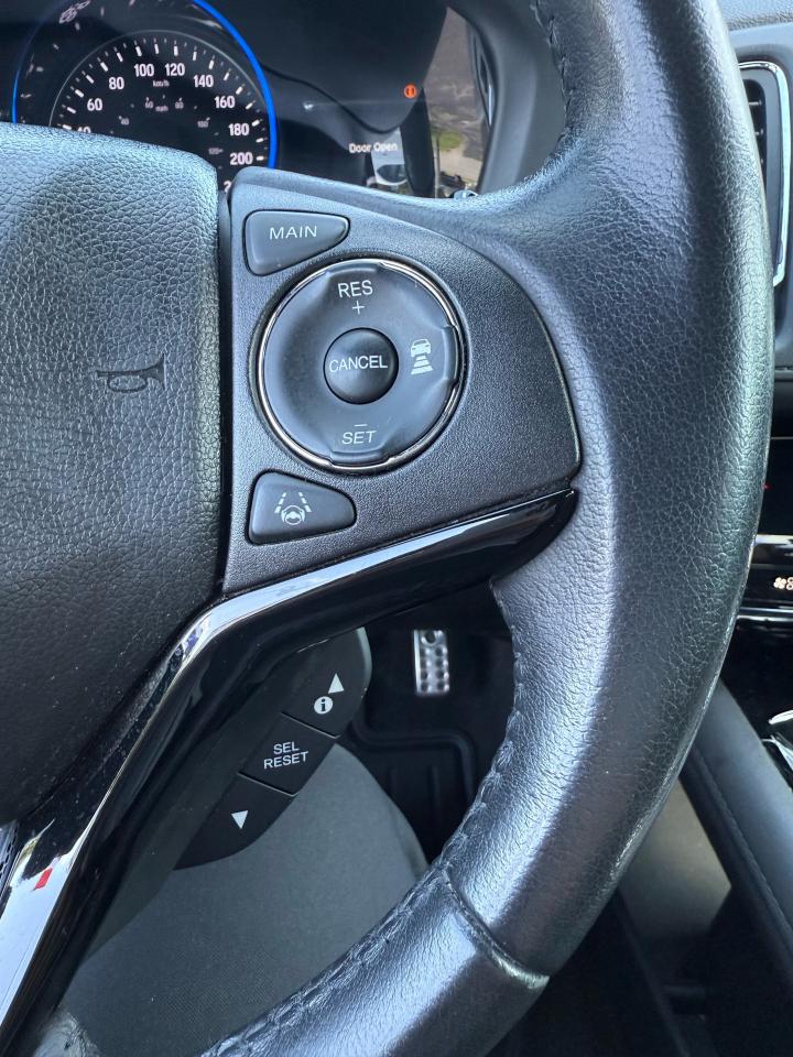 2019 Honda HR-V Sport Photo16
