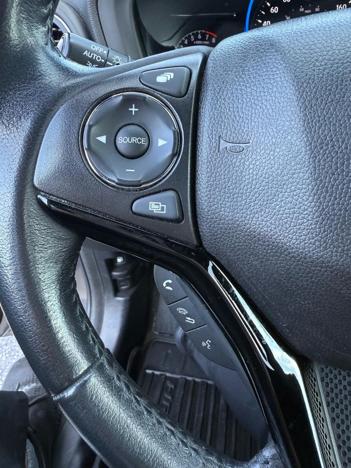2019 Honda HR-V Sport Photo38