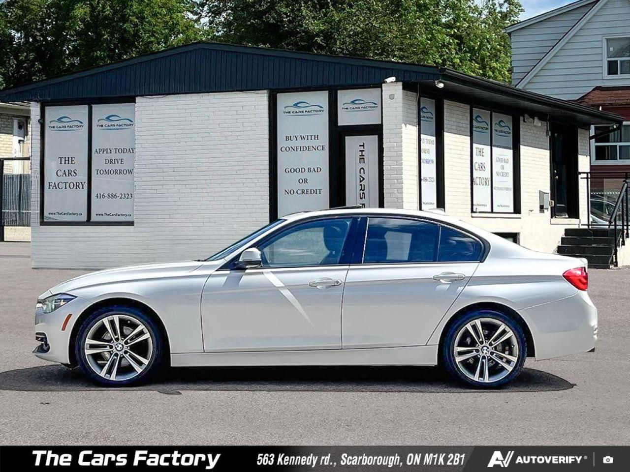 2018 BMW 3 Series 330i xDrive Sport Pkg! 096,263KM Nav / Camera! Photo2