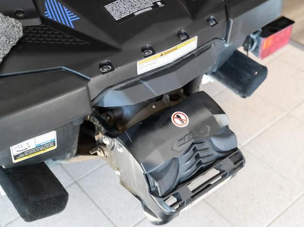 2023 Sea-Doo SPARK 2-UP TRIXX 900 - Photo #15