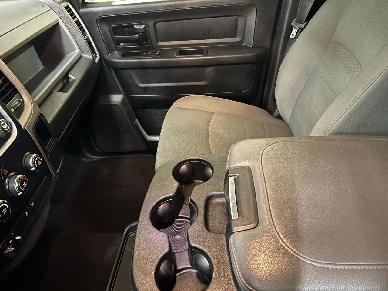 2018 RAM 1500 ST - Photo #12