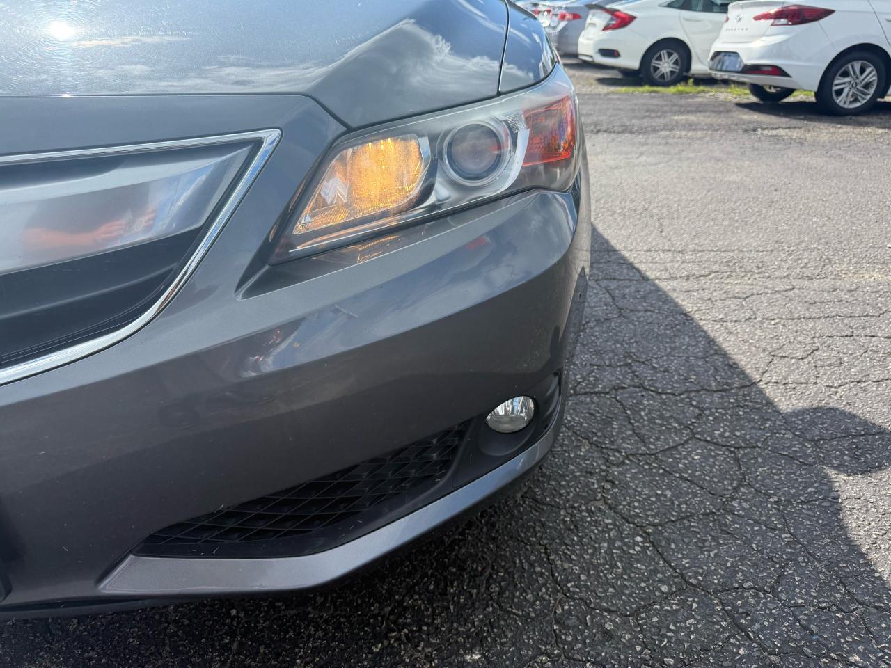 2014 Acura ILX Tech Pkg Photo9