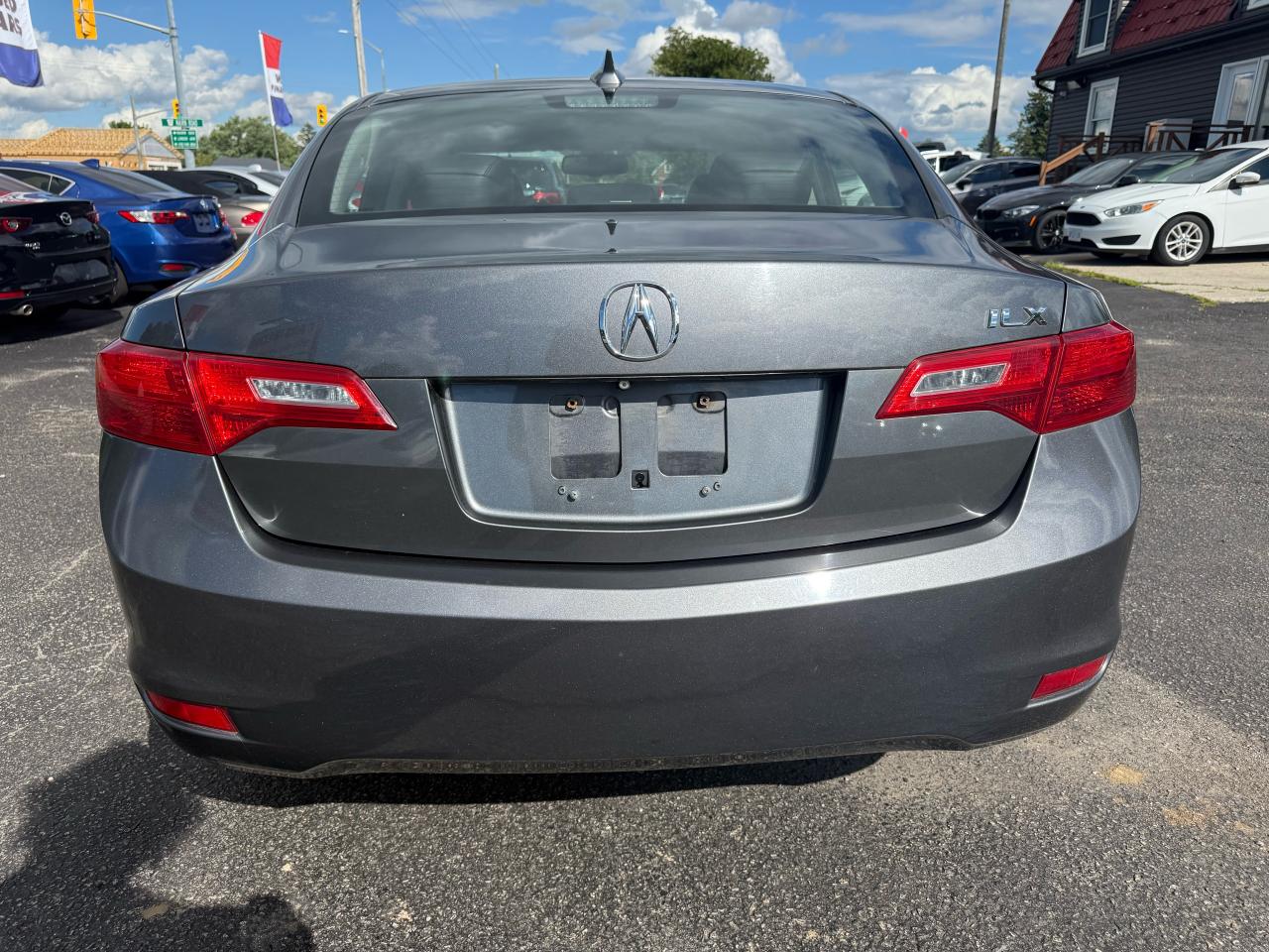 2014 Acura ILX Tech Pkg Photo4