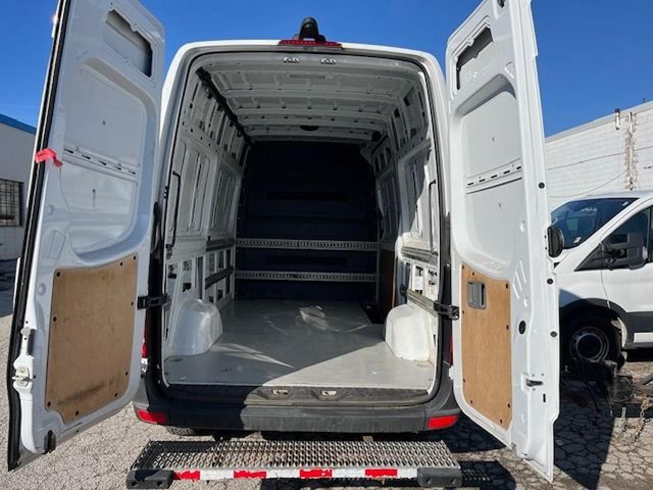 Used 2017 Mercedes-Benz Sprinter 2500 V6 144' for sale in Toronto, ON