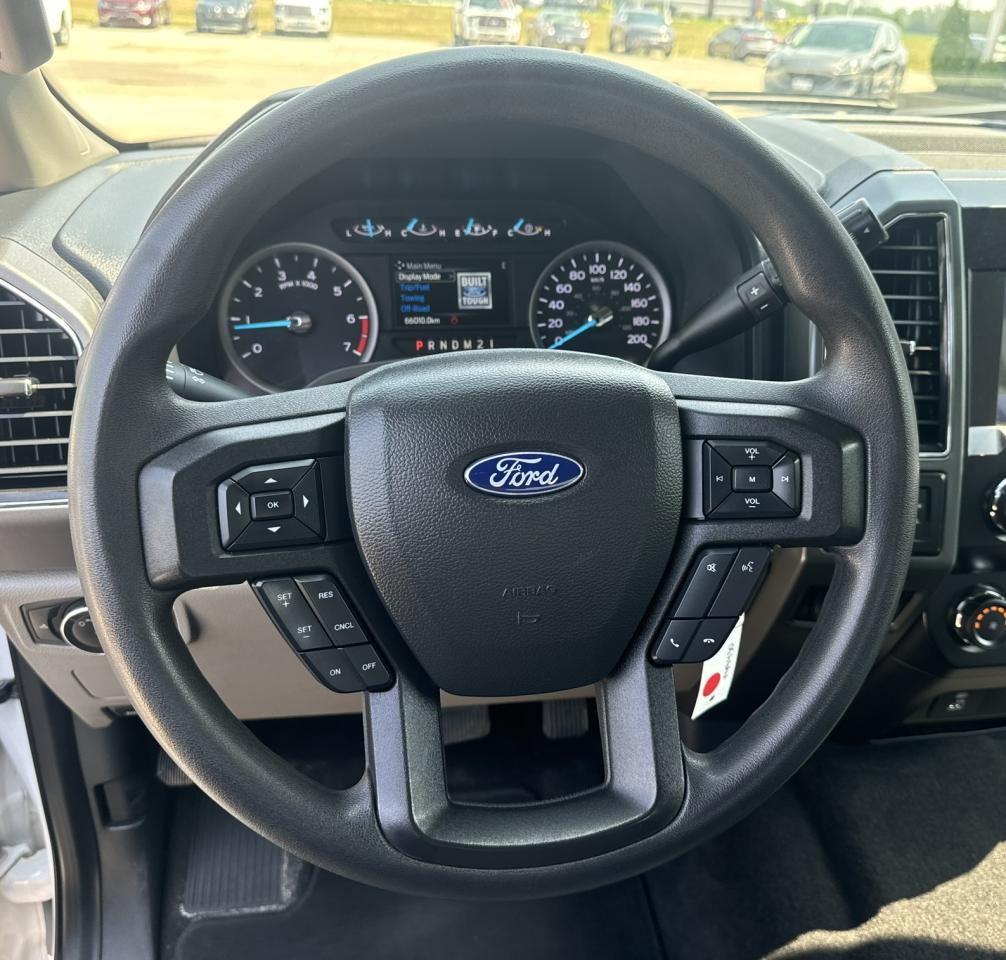 2022 Ford SUPER DUTY F-250 SRW XLT Photo