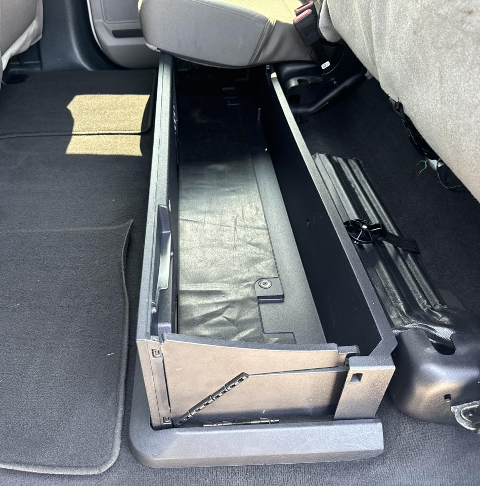 2022 Ford SUPER DUTY F-250 SRW XLT Photo