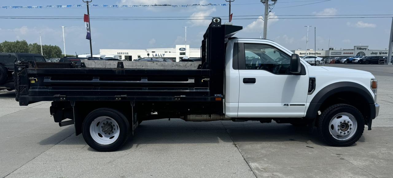2022 Ford SUPER DUTY F-550 DRW XL Photo