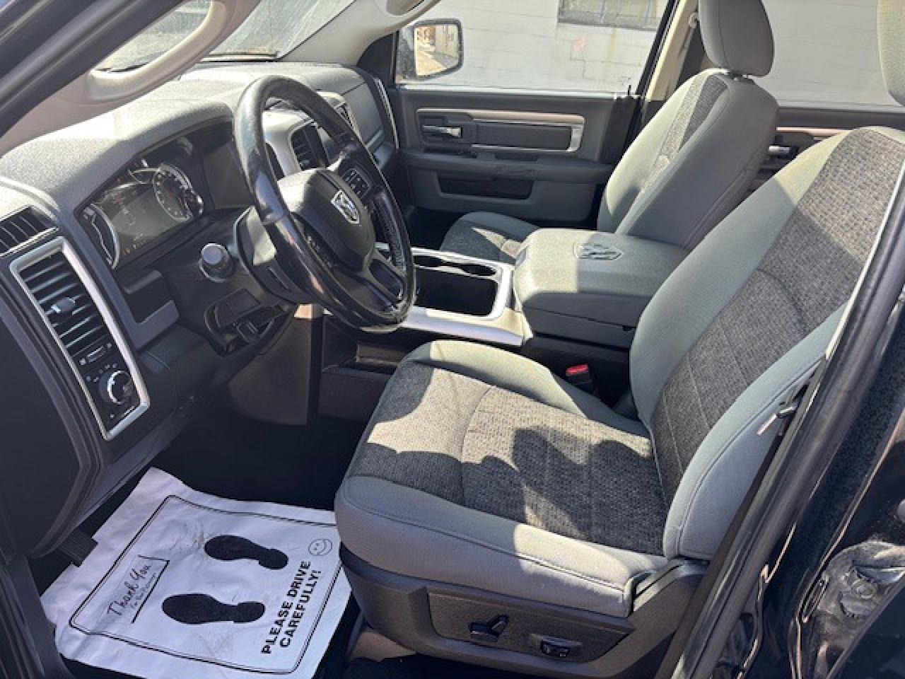 2019 RAM 1500 Classic SLT - Photo #11