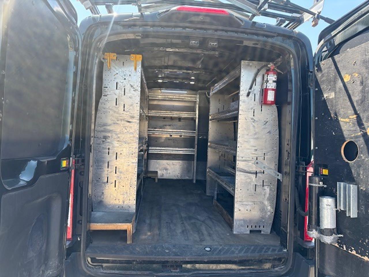 2018 Ford Transit T 350 - Photo #2