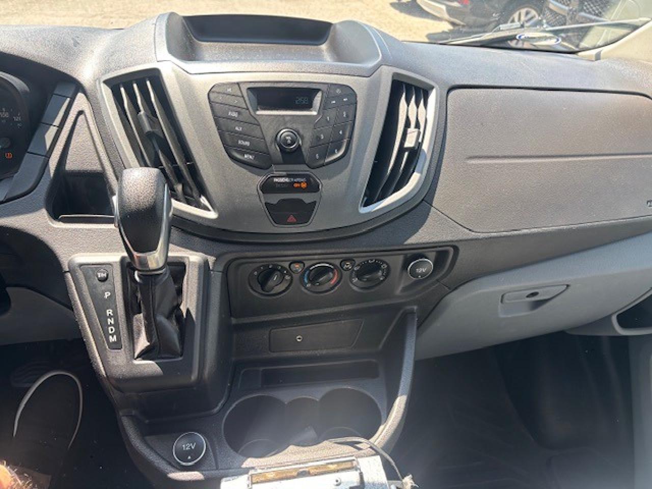 2018 Ford Transit T 350 - Photo #15