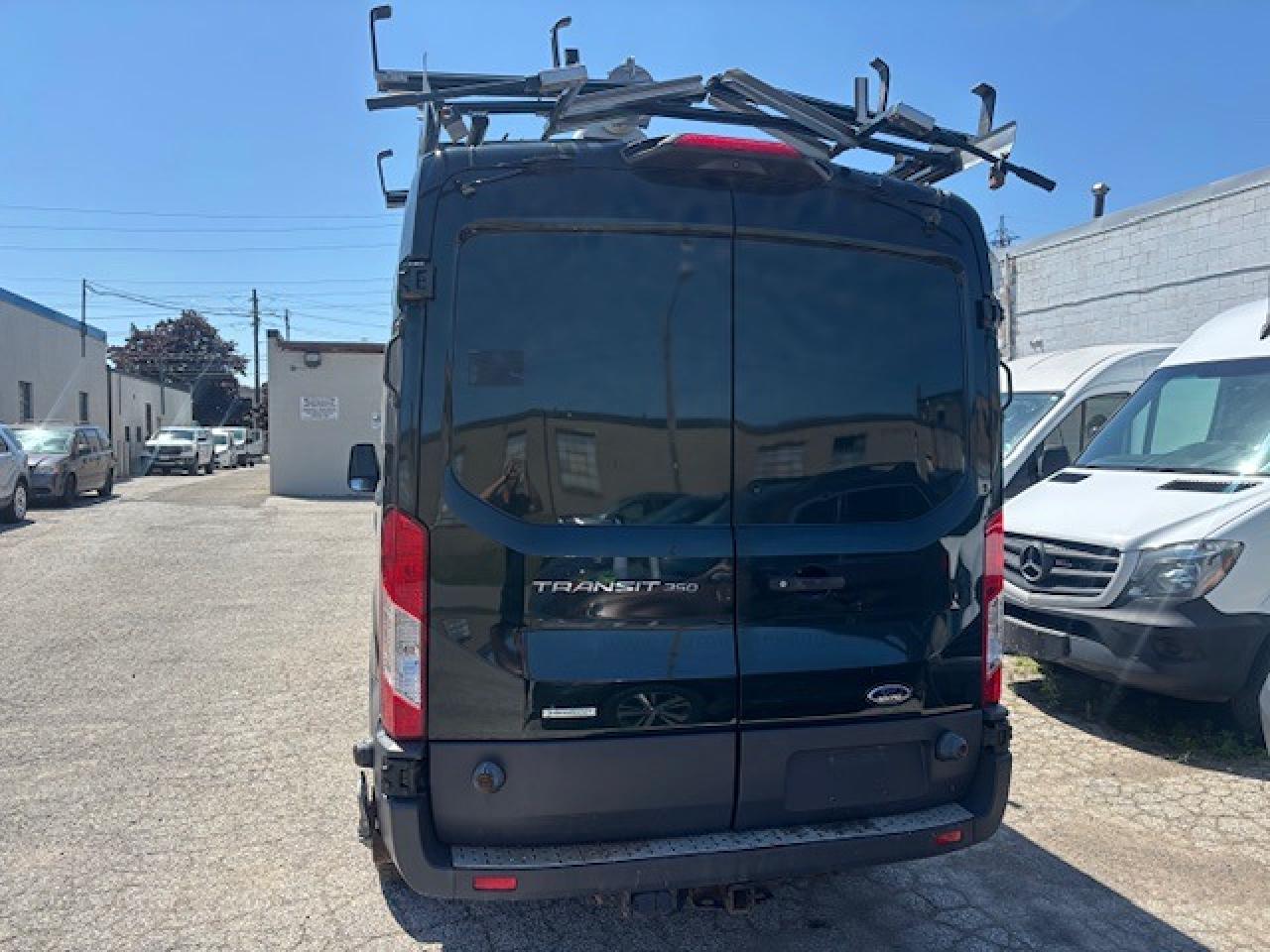 2018 Ford Transit T 350 - Photo #8