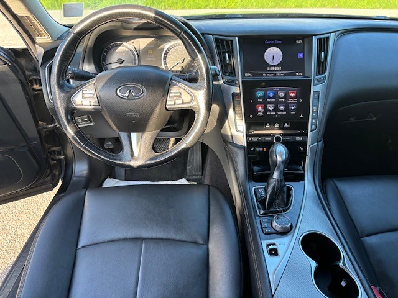 2016 Infiniti Q50 2.0T - Photo #20