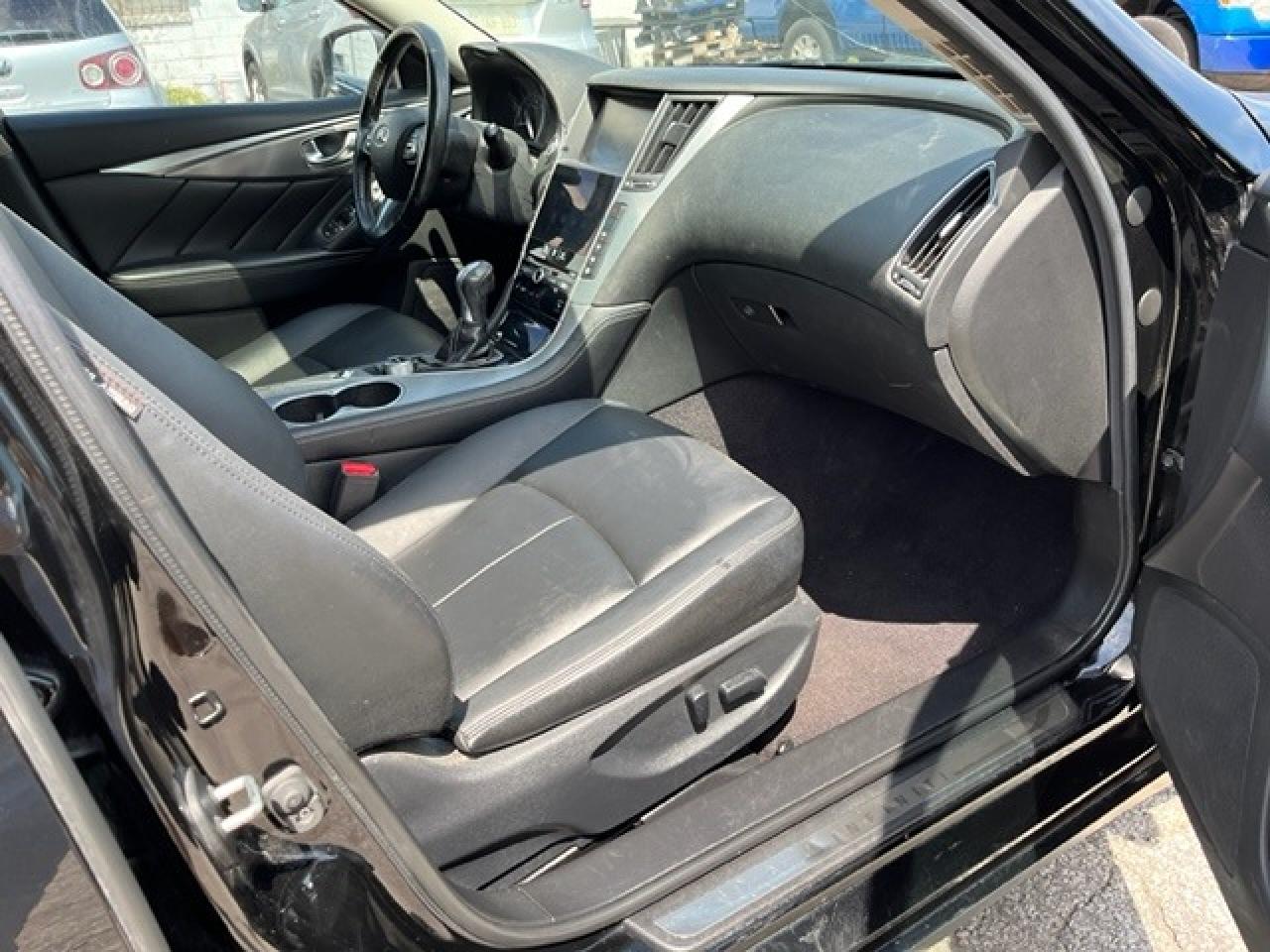 2016 Infiniti Q50 2.0T - Photo #7