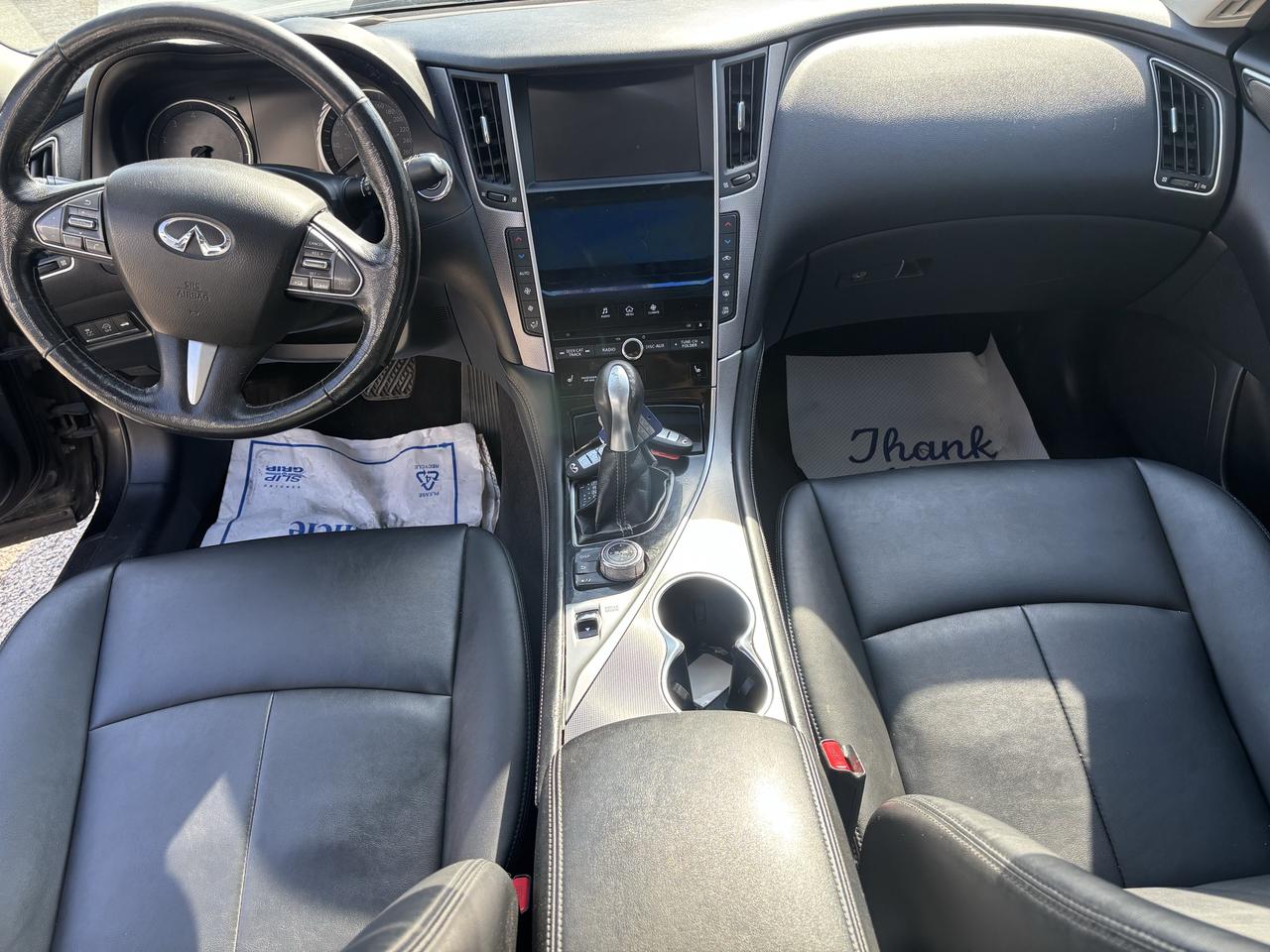 2016 Infiniti Q50 2.0T AWD Photo