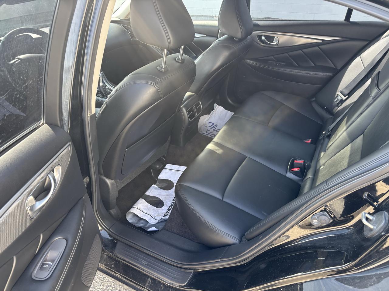 2016 Infiniti Q50 2.0T AWD Photo
