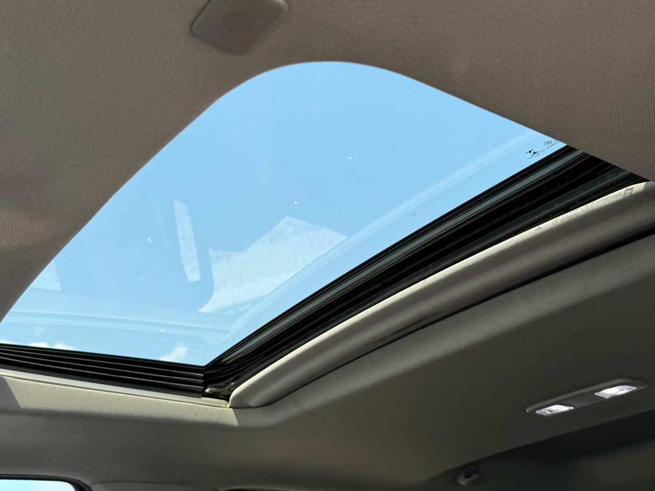 2022 Chevrolet Silverado 1500 RST | Navigation | Backup Camera | Sunroof - Photo #17